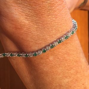 Silver, natural emerald and sapphire bracelet